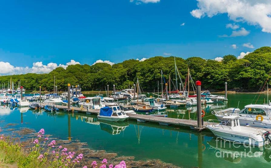 Beautiful 2 Bedroom Caravan, Holiday Park Tenby Saint Florence Exteriér fotografie